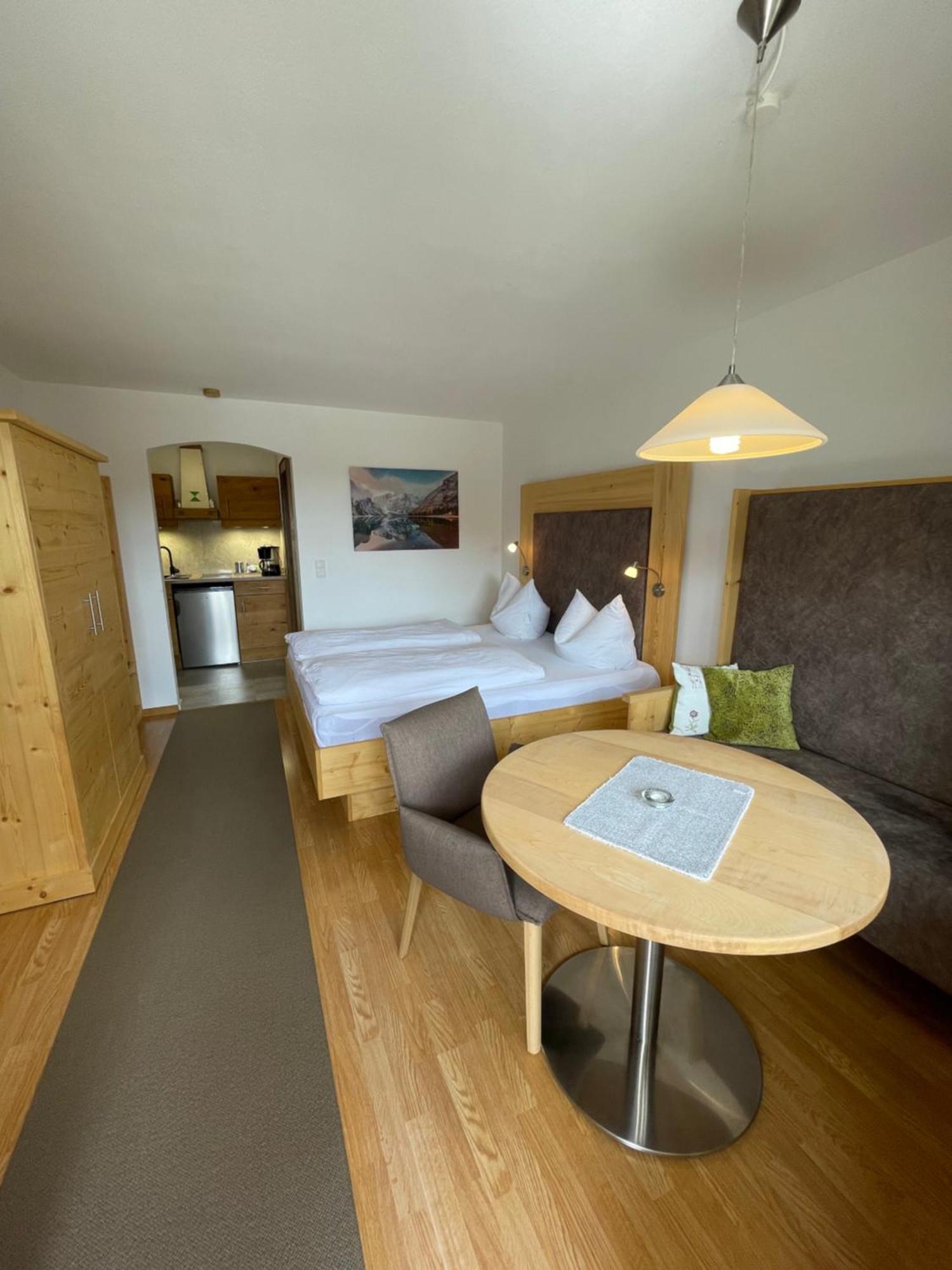 Gaestehaus Gastl Mieming Bagian luar foto