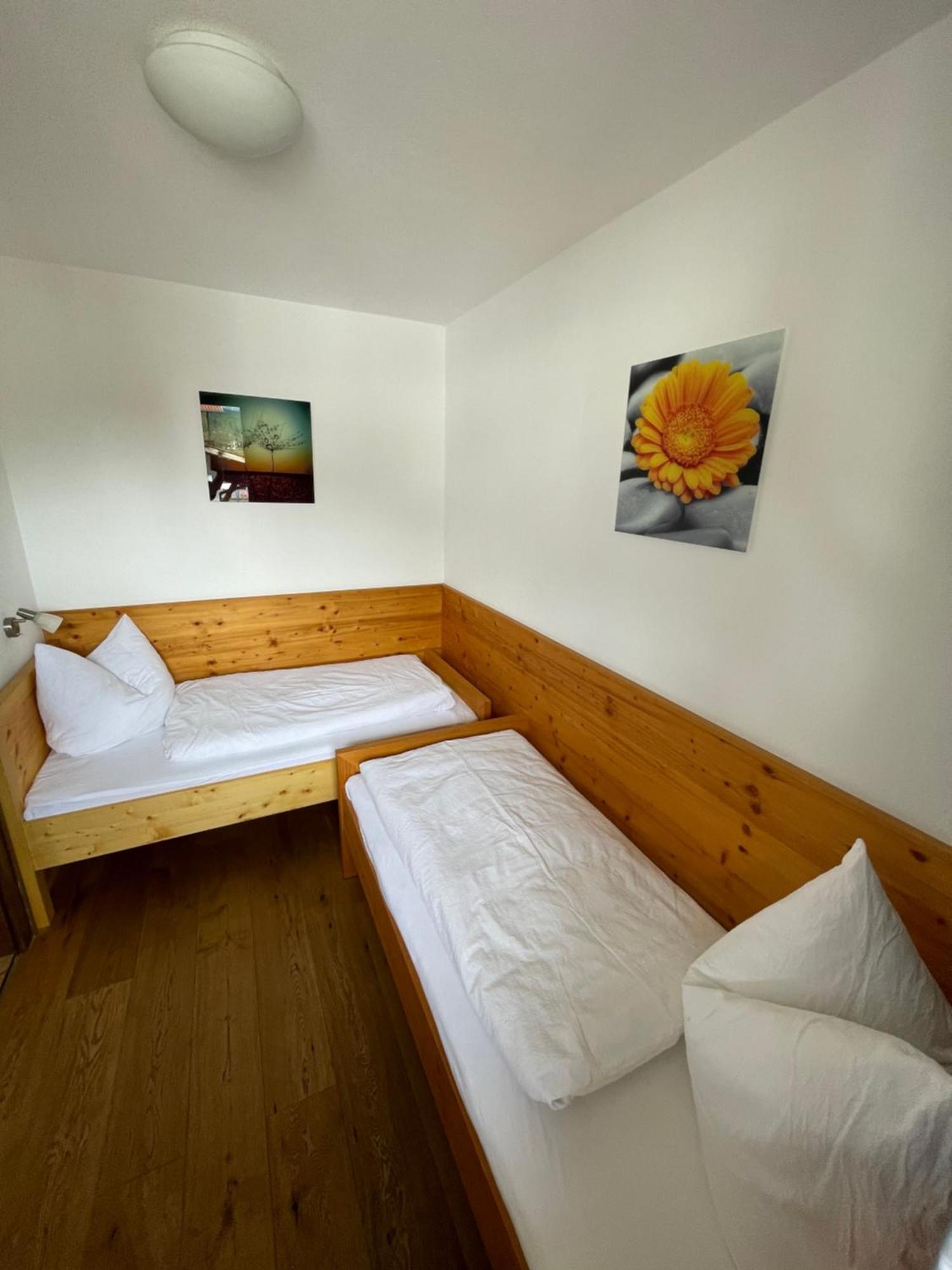 Gaestehaus Gastl Mieming Bagian luar foto